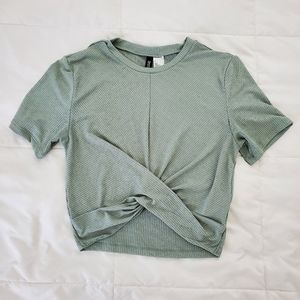 H&M/Divided twist crop top size S